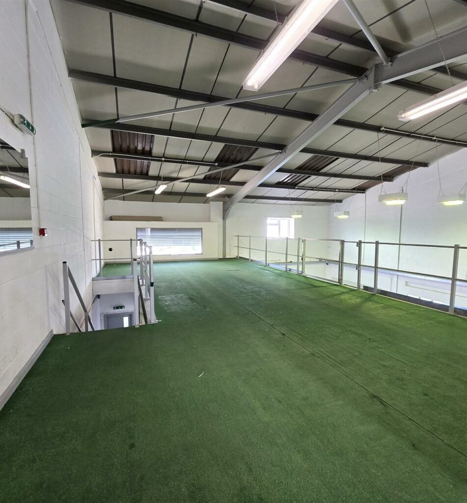 Unit 14 West Yoke Unit 14 West Yoke